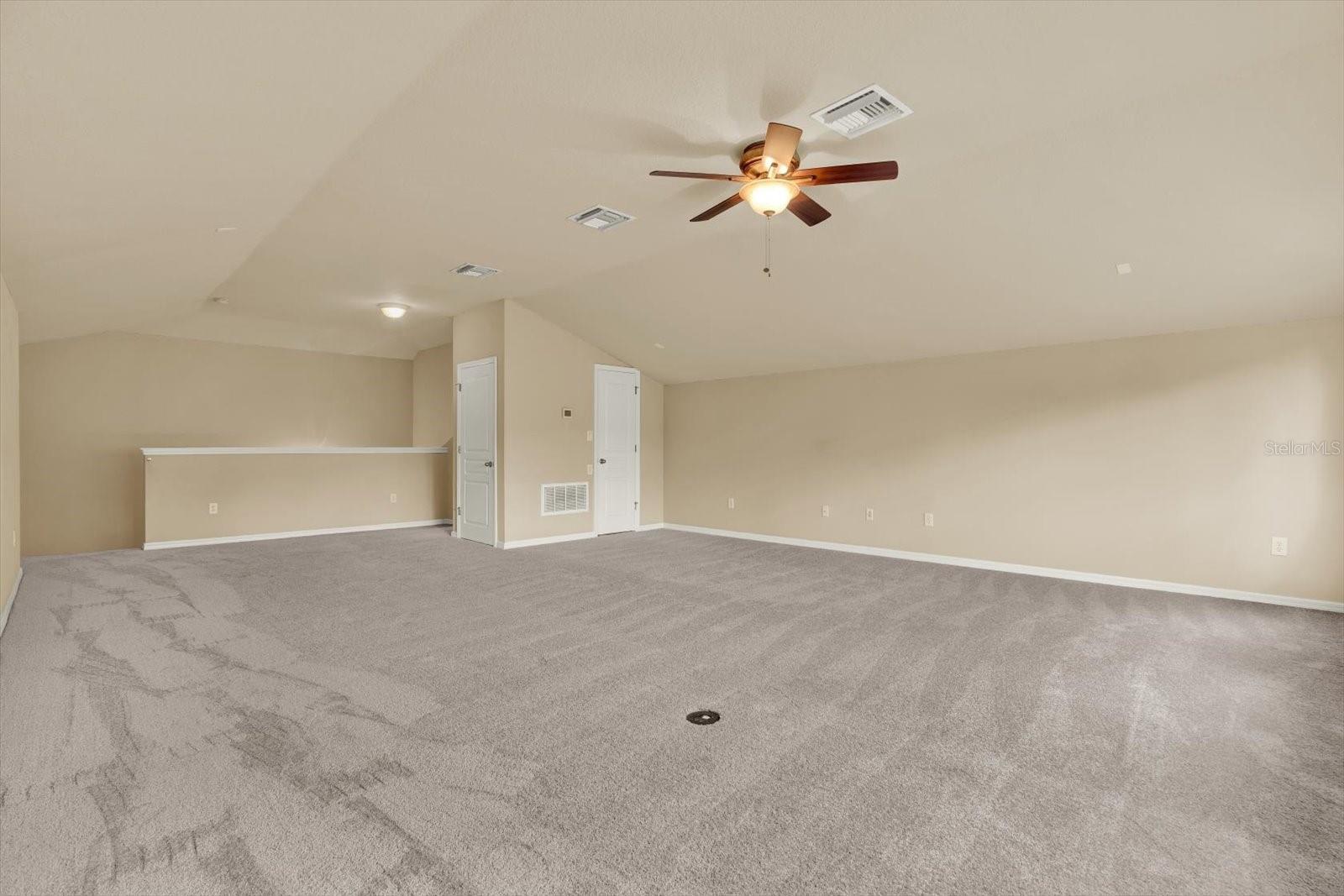 WILDERNESS LAKE PRESERVE - Residential