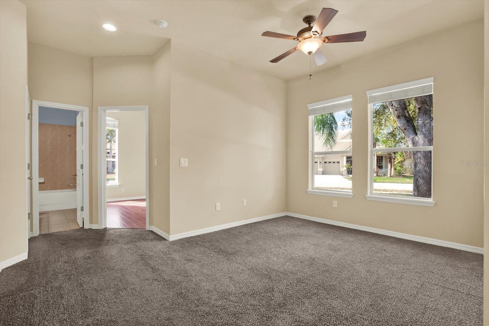 WILDERNESS LAKE PRESERVE - Residential