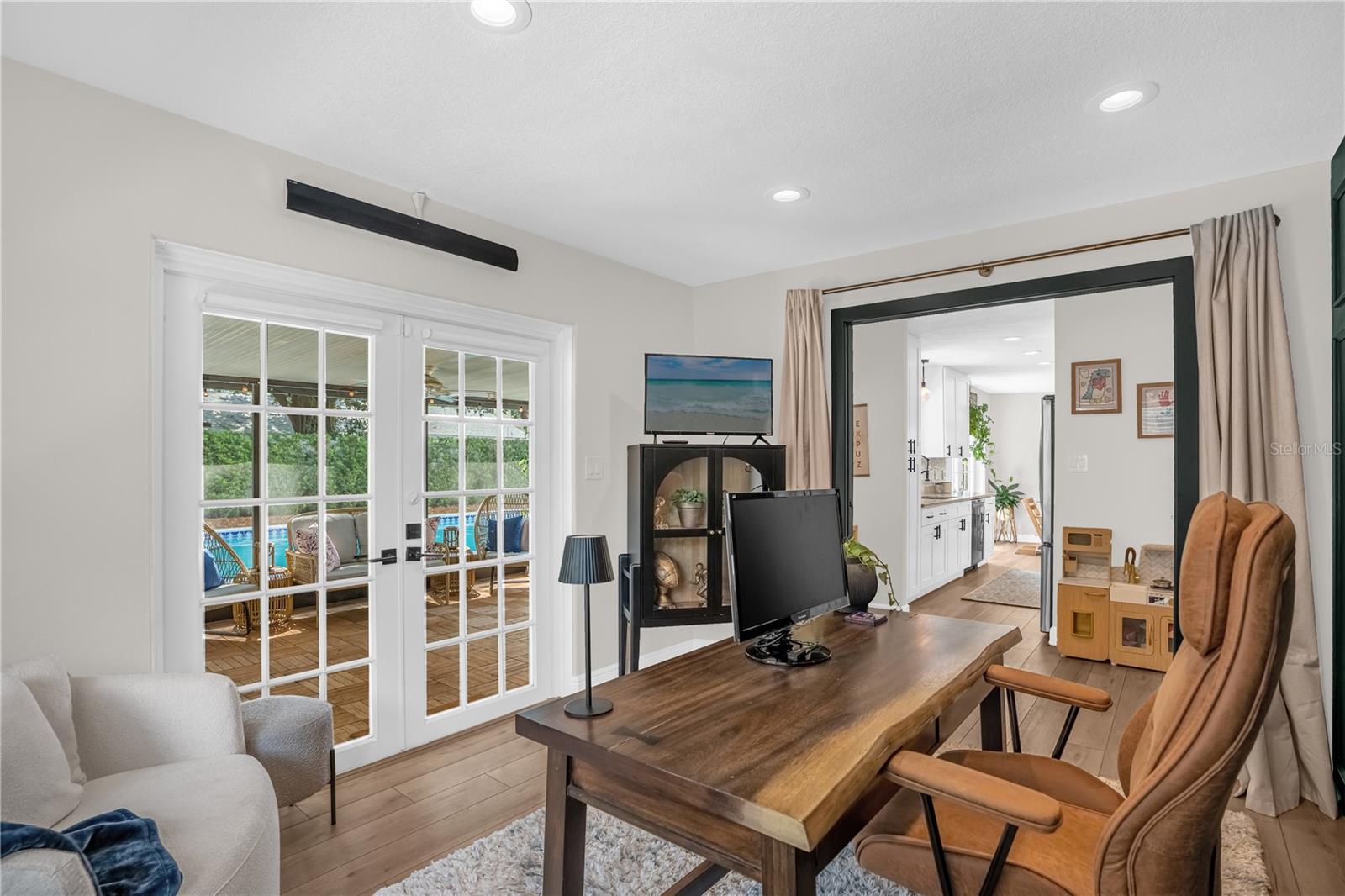KENILWORTH SHORES SEC 04 - Residential
