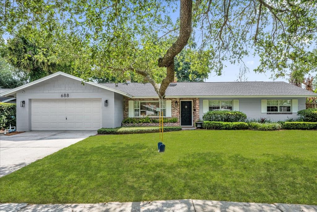 Photo of 688 Brechin Drive, Winter Park, FL 32792 (MLS # O6403080)