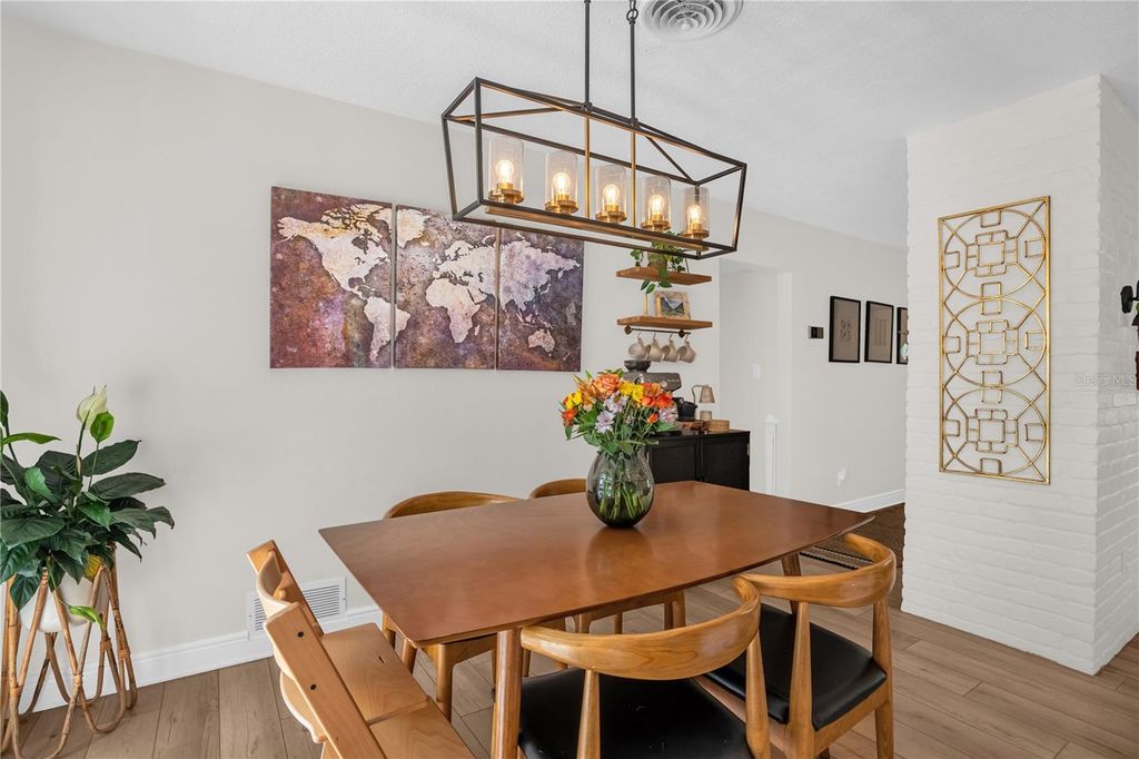 Photo of 688 Brechin Drive, Winter Park, FL 32792 (MLS # O6403080)