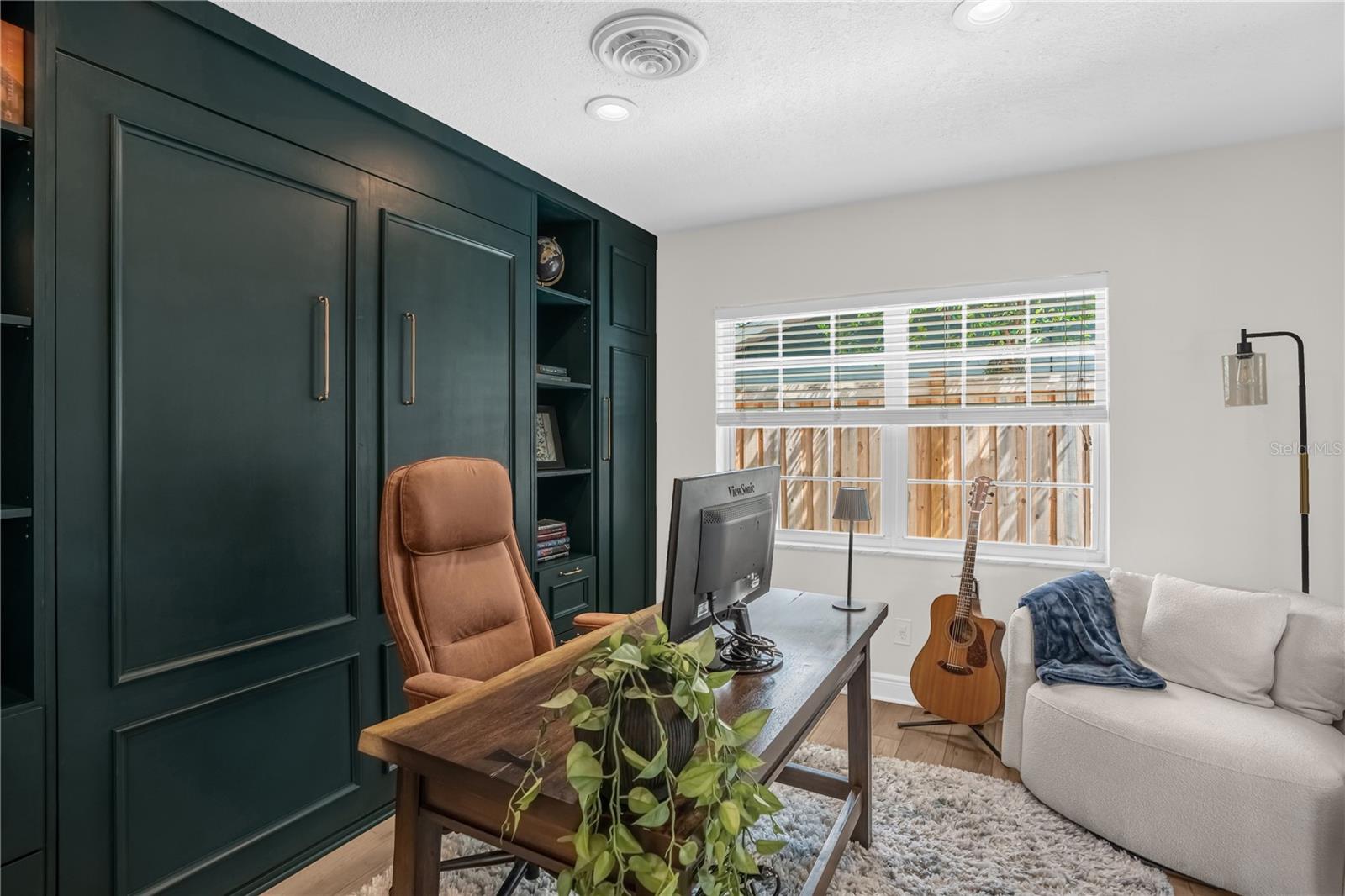 KENILWORTH SHORES SEC 04 - Residential