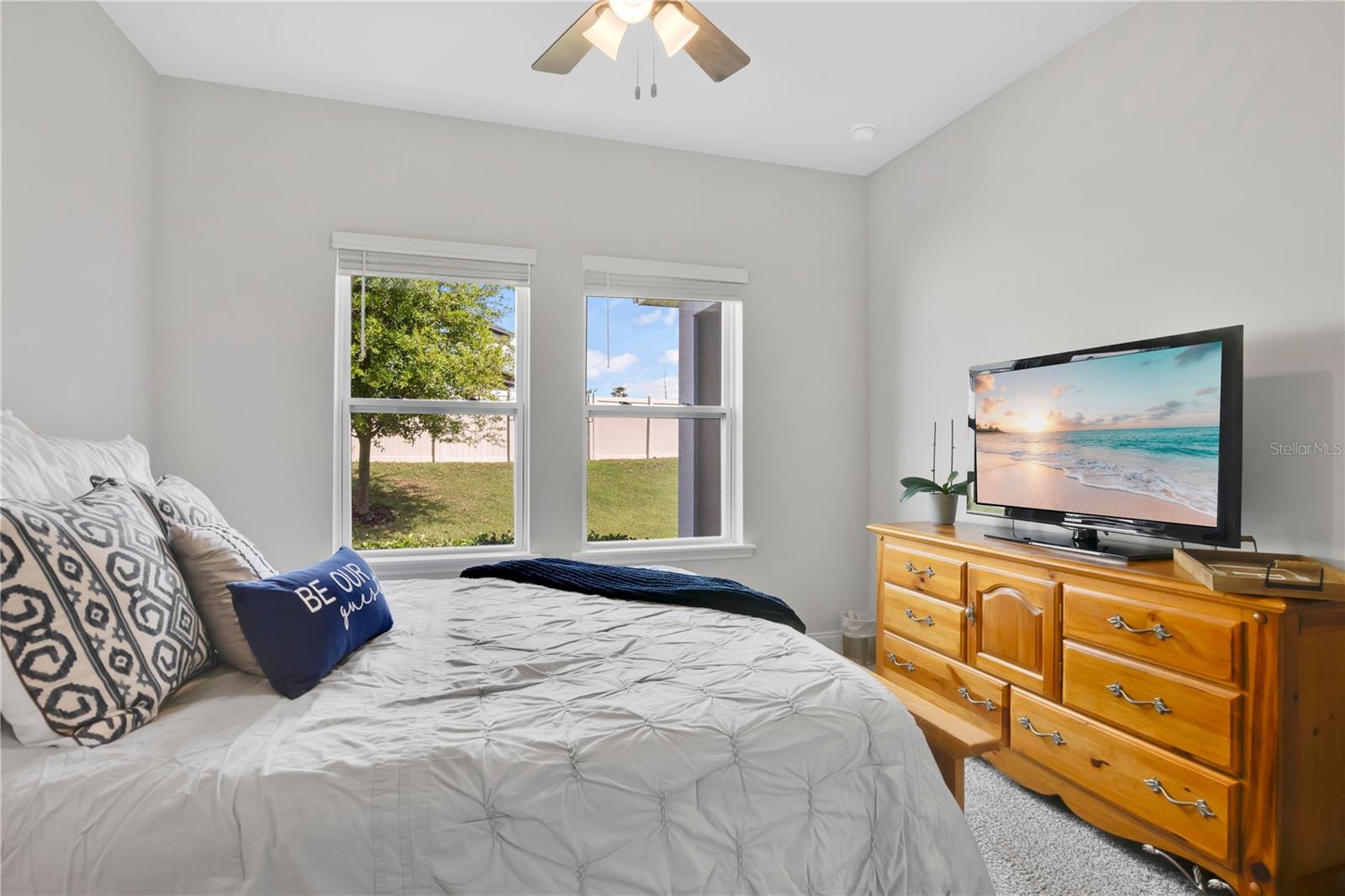 JOHNS LAKE LNDG PH 5 - Residential