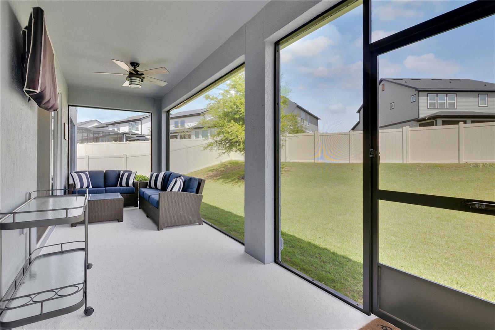 JOHNS LAKE LNDG PH 5 - Residential