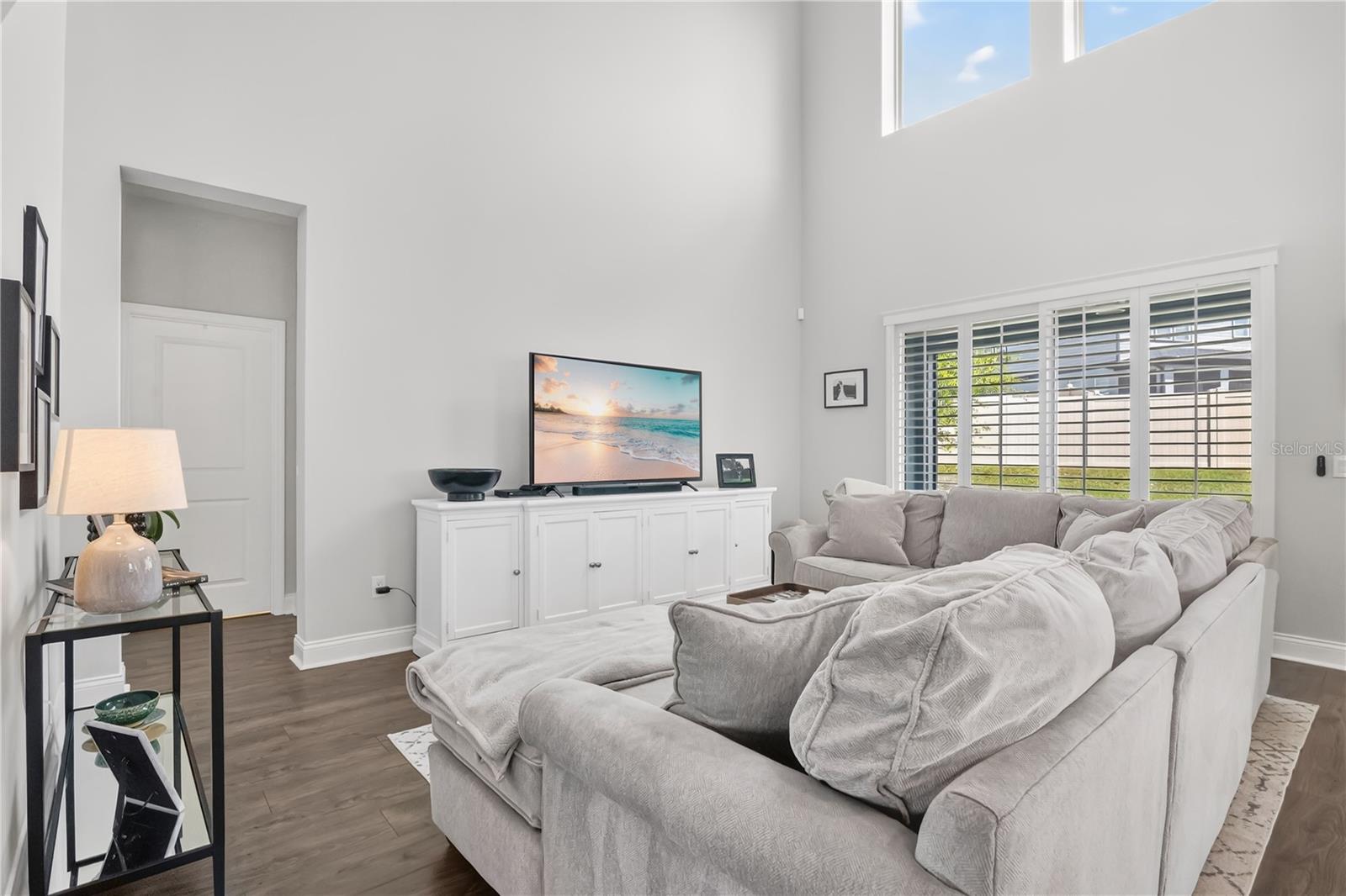 JOHNS LAKE LNDG PH 5 - Residential