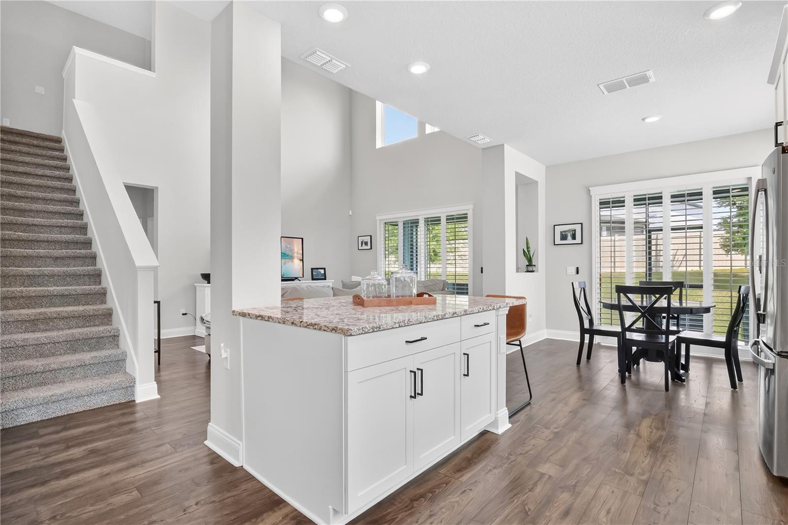 JOHNS LAKE LNDG PH 5 - Residential