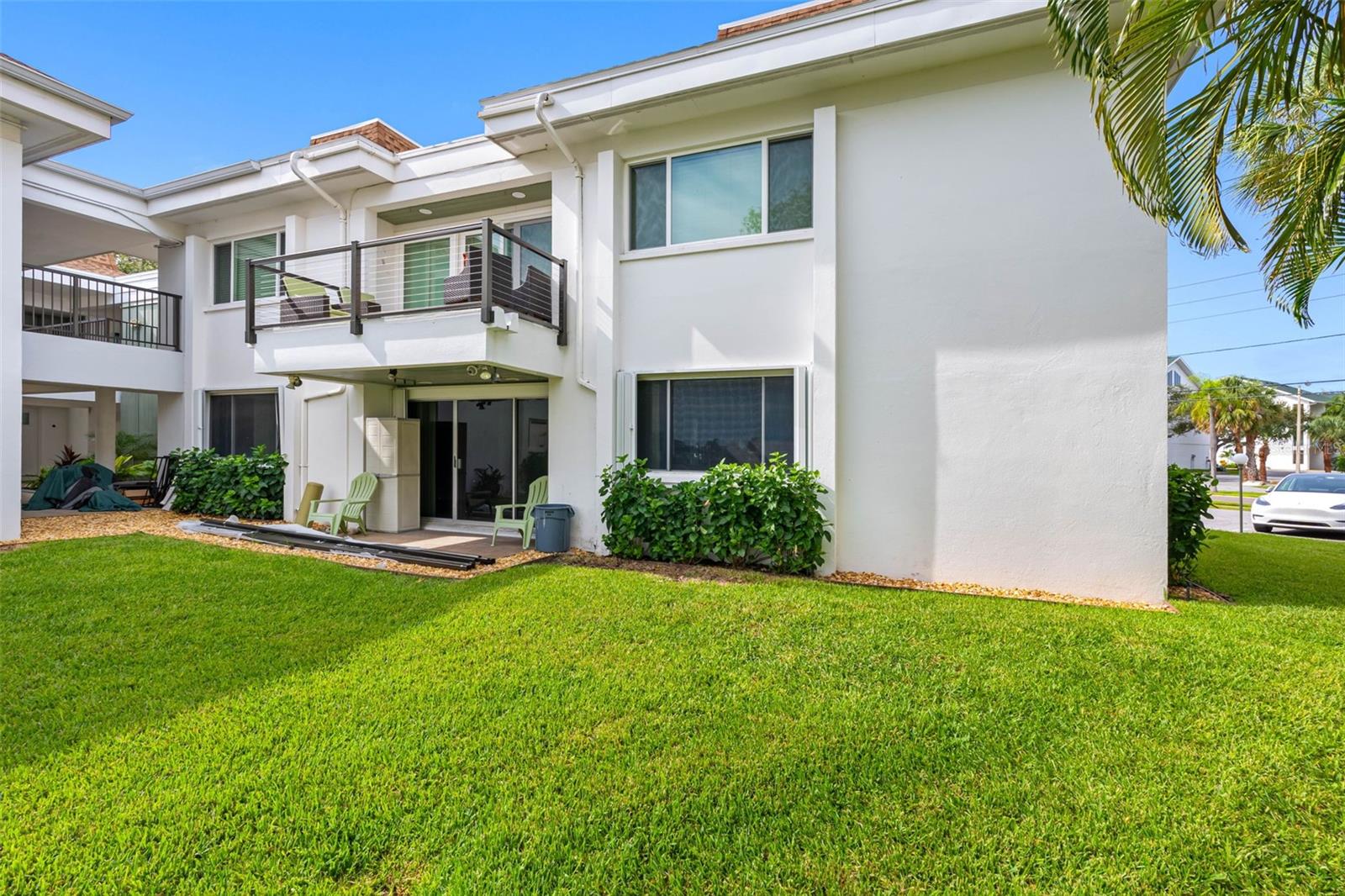 311 ISLAND WAY 104