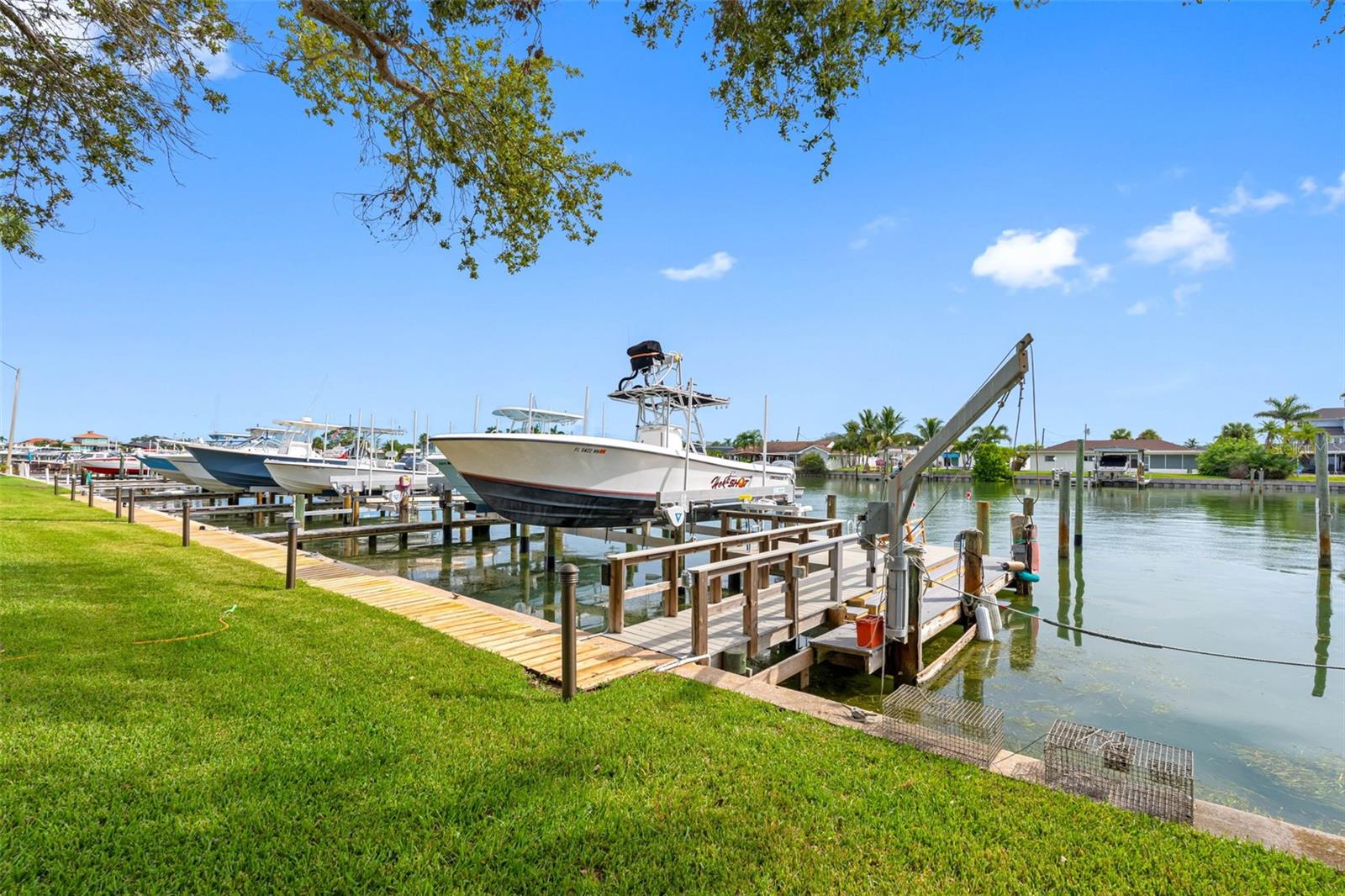 BAY ISLAND CONDO ISLAND ESTATES - Residential