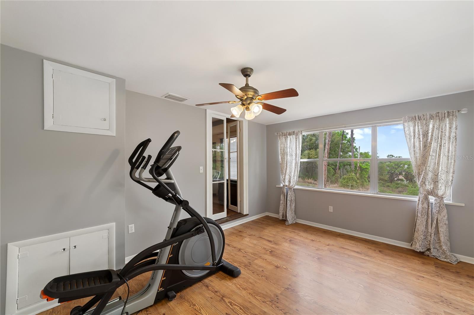 ACREAGE & UNREC - Residential