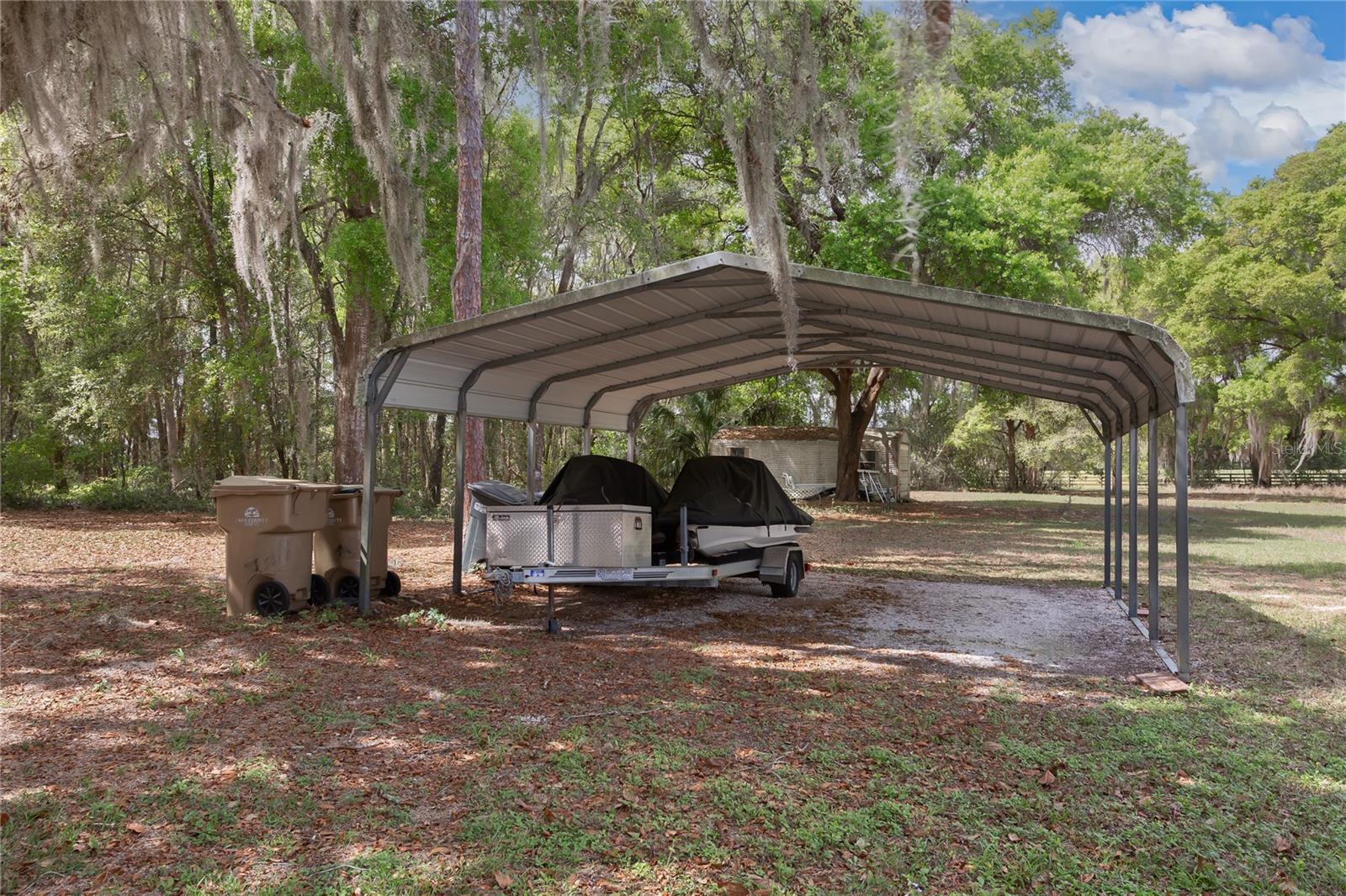 ACREAGE & UNREC - Residential