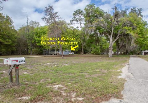 Tiny photo for 1905 Myrtle Lake Avenue, Fruitland Park, FL 34731 (MLS # G5109617)