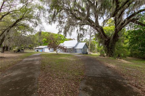 Tiny photo for 1905 Myrtle Lake Avenue, Fruitland Park, FL 34731 (MLS # G5109617)
