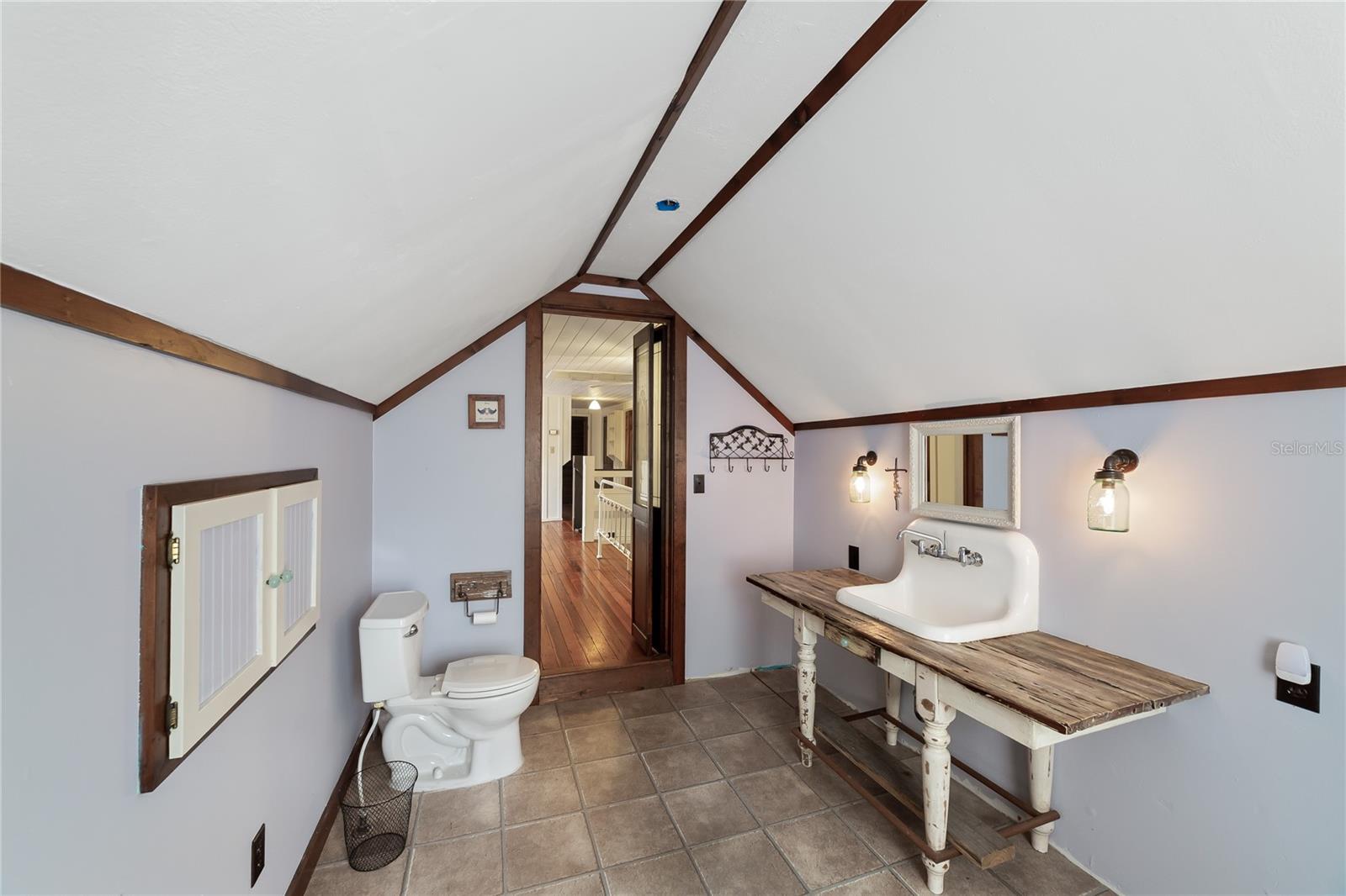 ACREAGE & UNREC - Residential