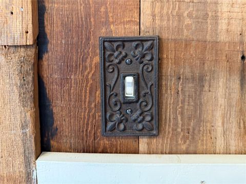 Tiny photo for 1905 Myrtle Lake Avenue, Fruitland Park, FL 34731 (MLS # G5109617)