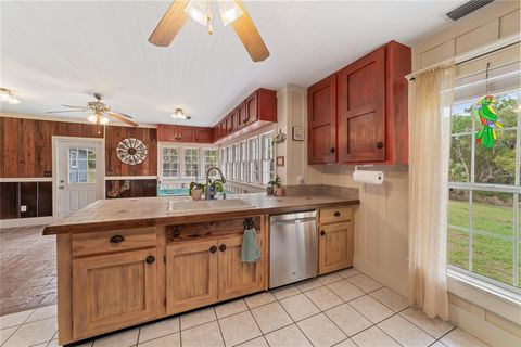 Tiny photo for 1905 Myrtle Lake Avenue, Fruitland Park, FL 34731 (MLS # G5109617)