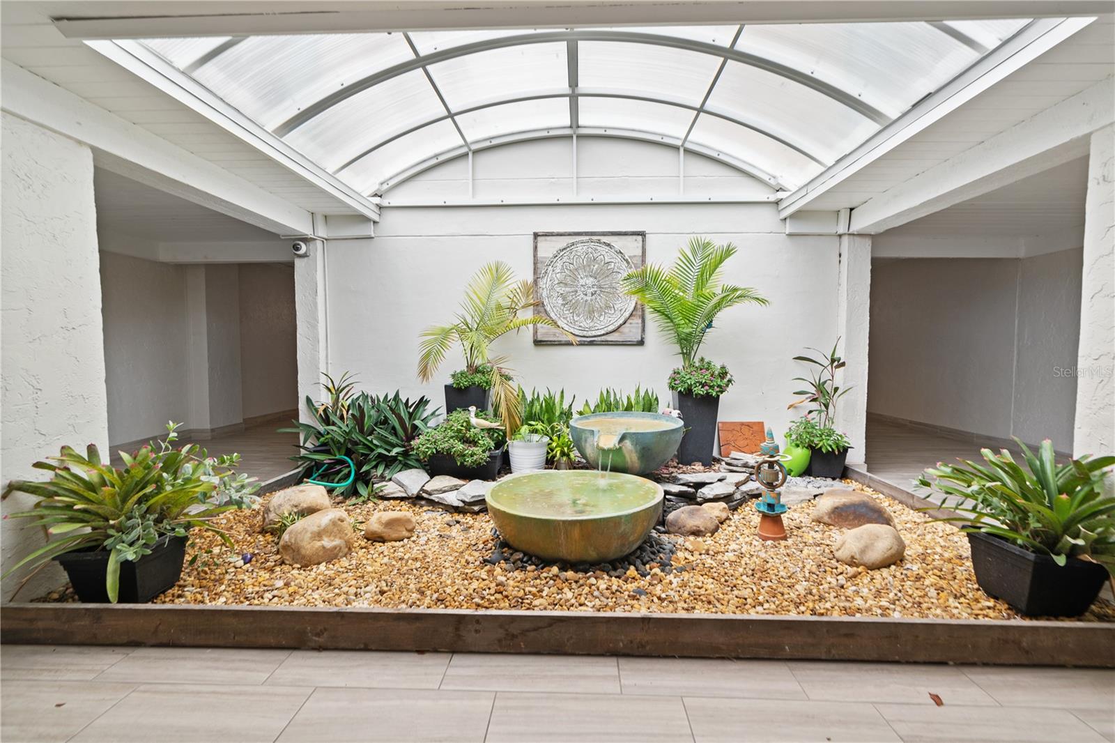 TREASURE ISLAND TENNIS & YACHT CLUB - Residential