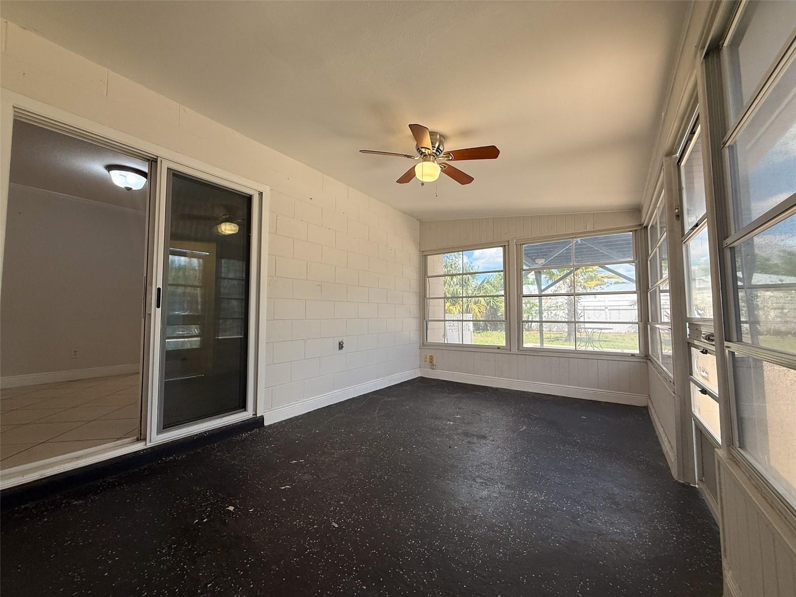 HEATHER OAKS UNIT 4 - Residential