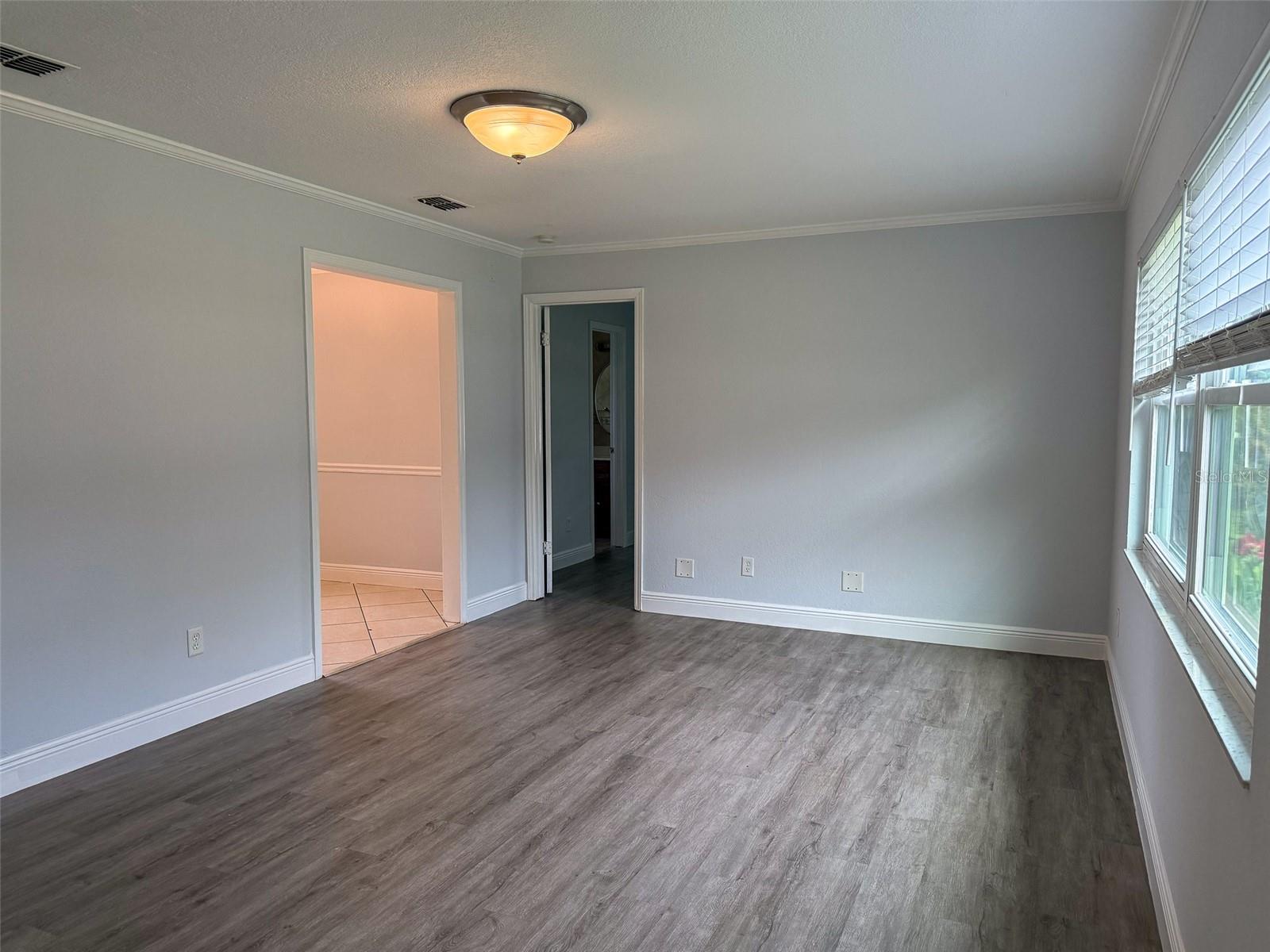 HEATHER OAKS UNIT 4 - Residential