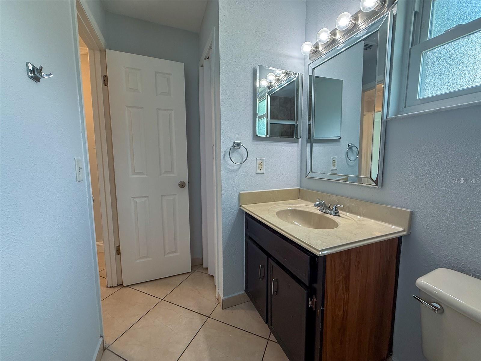 HEATHER OAKS UNIT 4 - Residential