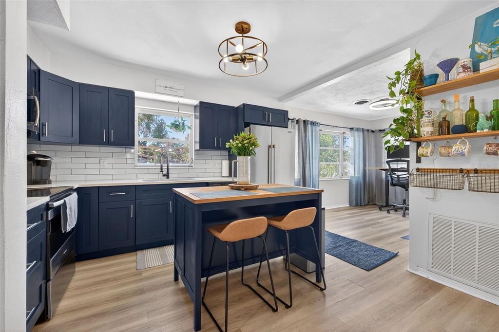 Photo of 6019 4th Street S, St Petersburg, FL 33705 (MLS # TB8469279)