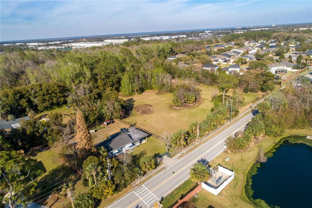 Photo of 921 Vihlen Road, Sanford, FL 32771 (MLS # O6384102)