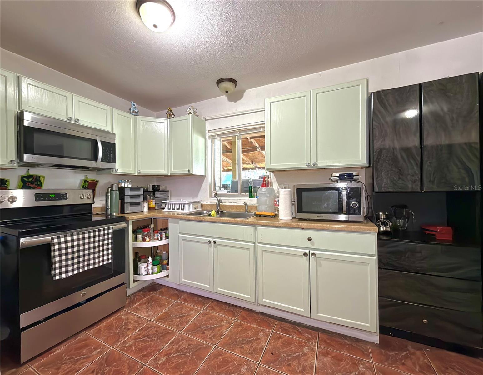 CAMELLIA GARDENS SEC 01 - Residential