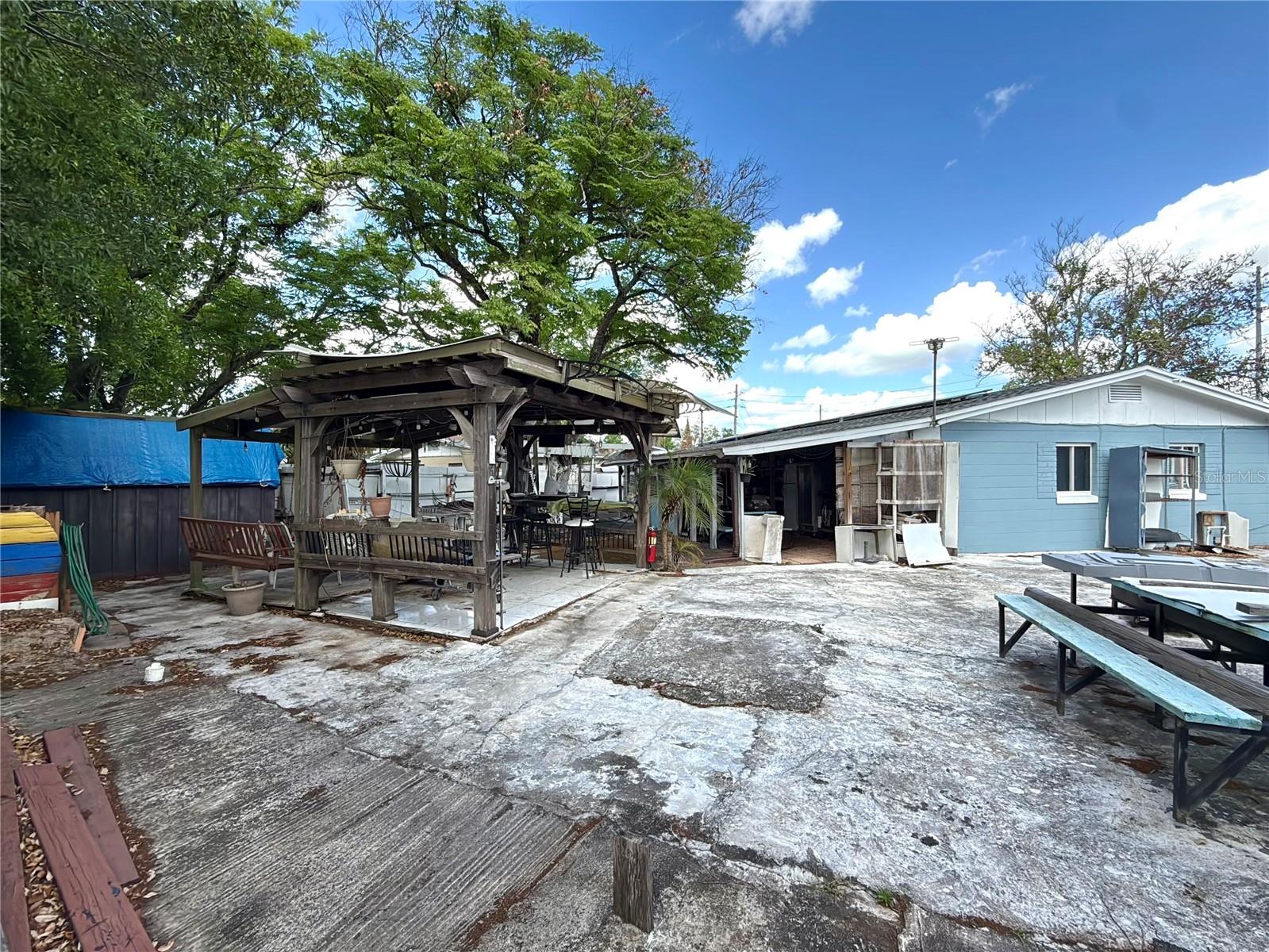 CAMELLIA GARDENS SEC 01 - Residential