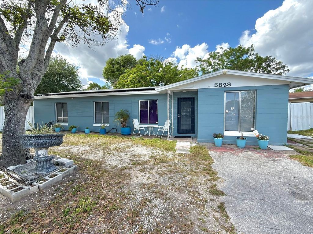 Photo of 5828 Harcourt Avenue, Orlando, FL 32839 (MLS # S5147571)