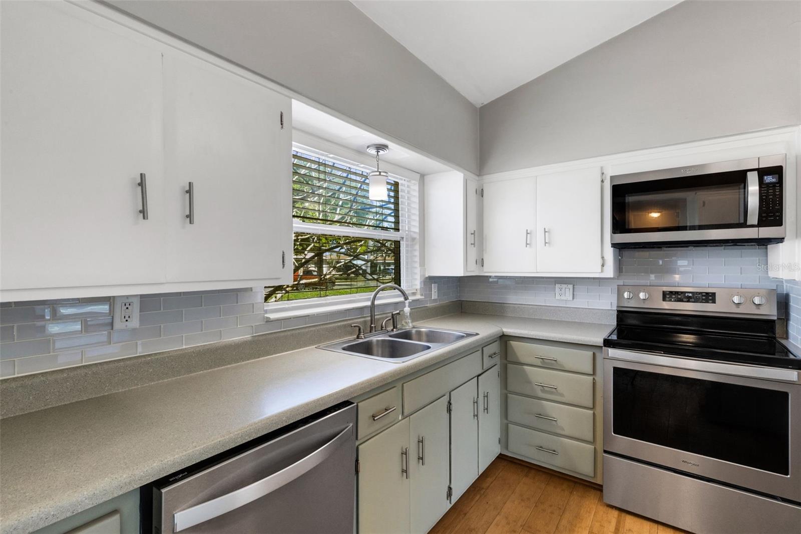 RIDGEWOOD 1ST ADD - Residential