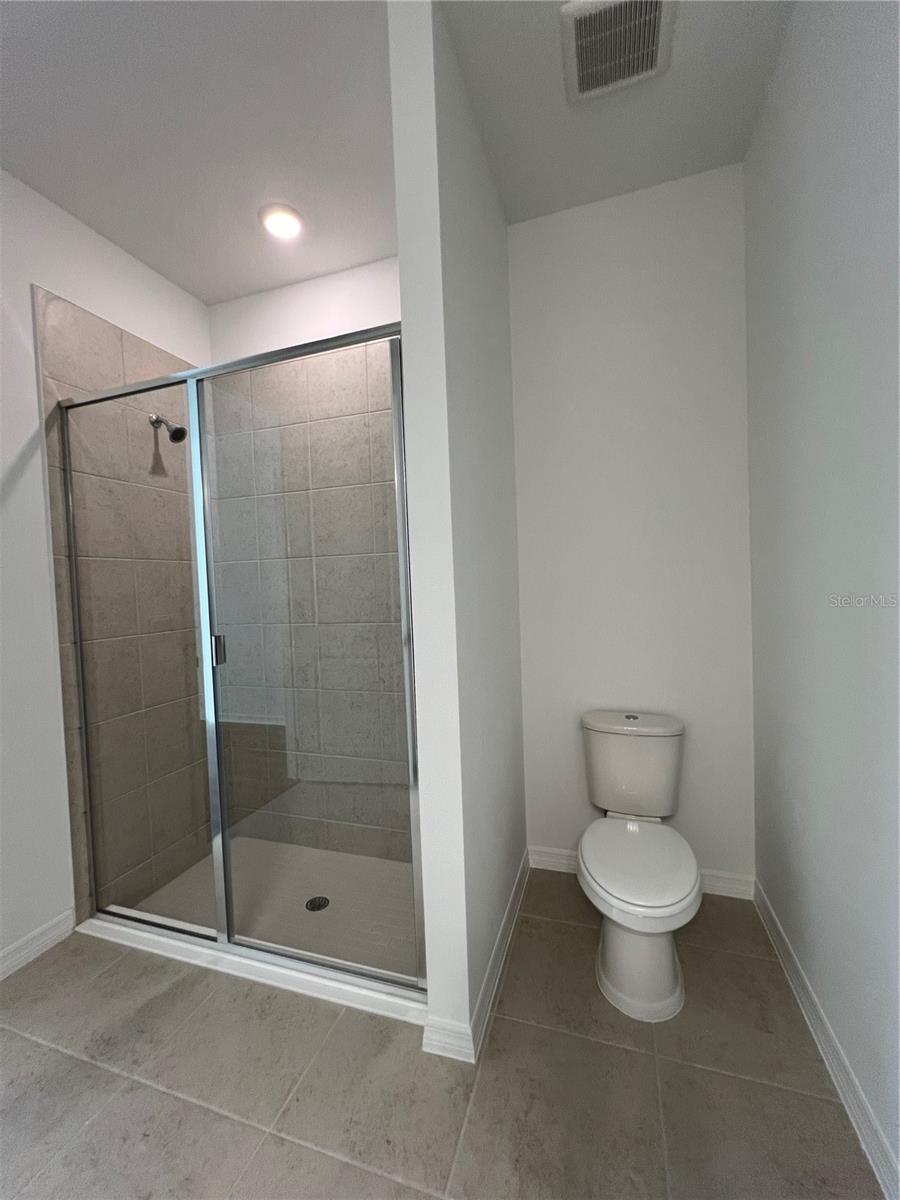 HILLS OF MINNEOLA - Residential Lease