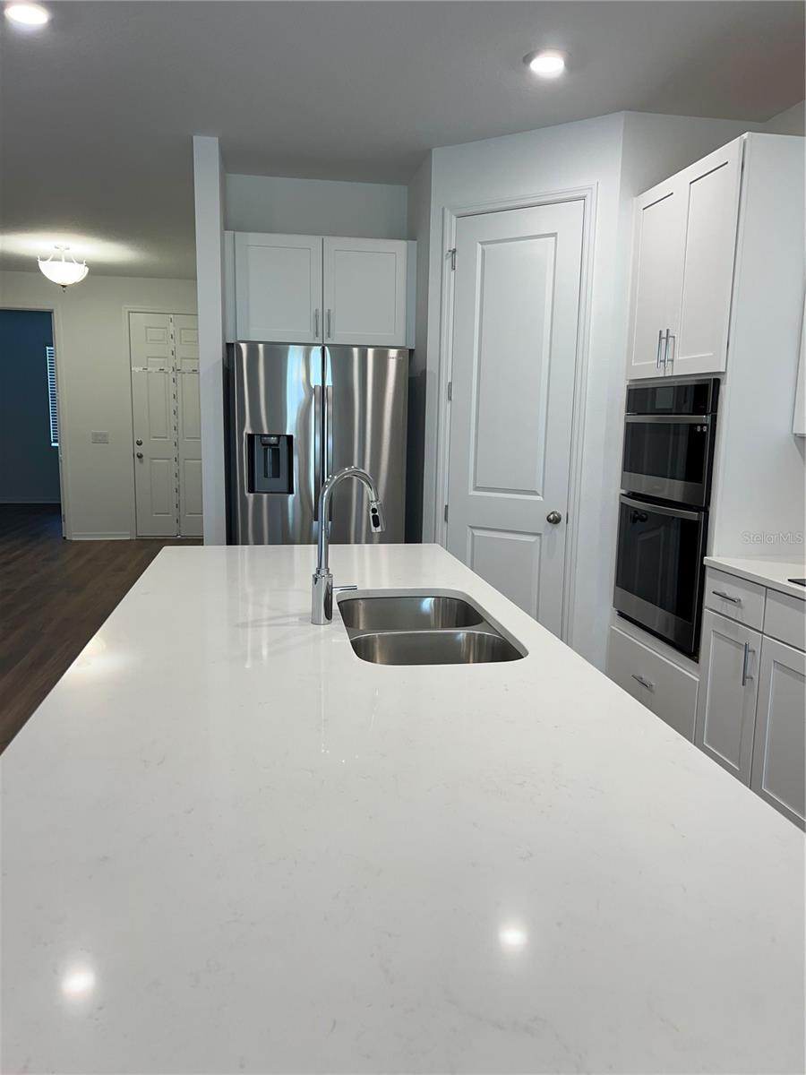 HILLS OF MINNEOLA - Residential Lease