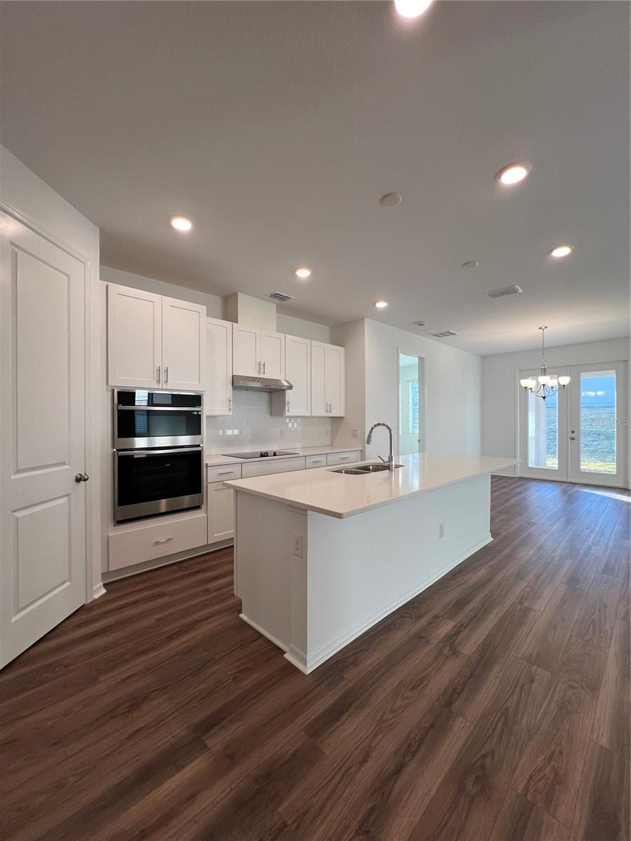 HILLS OF MINNEOLA - Residential Lease