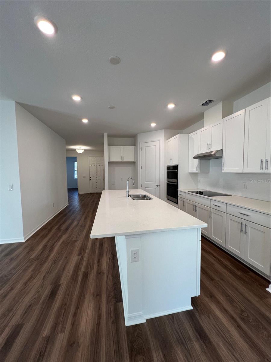 HILLS OF MINNEOLA - Residential Lease