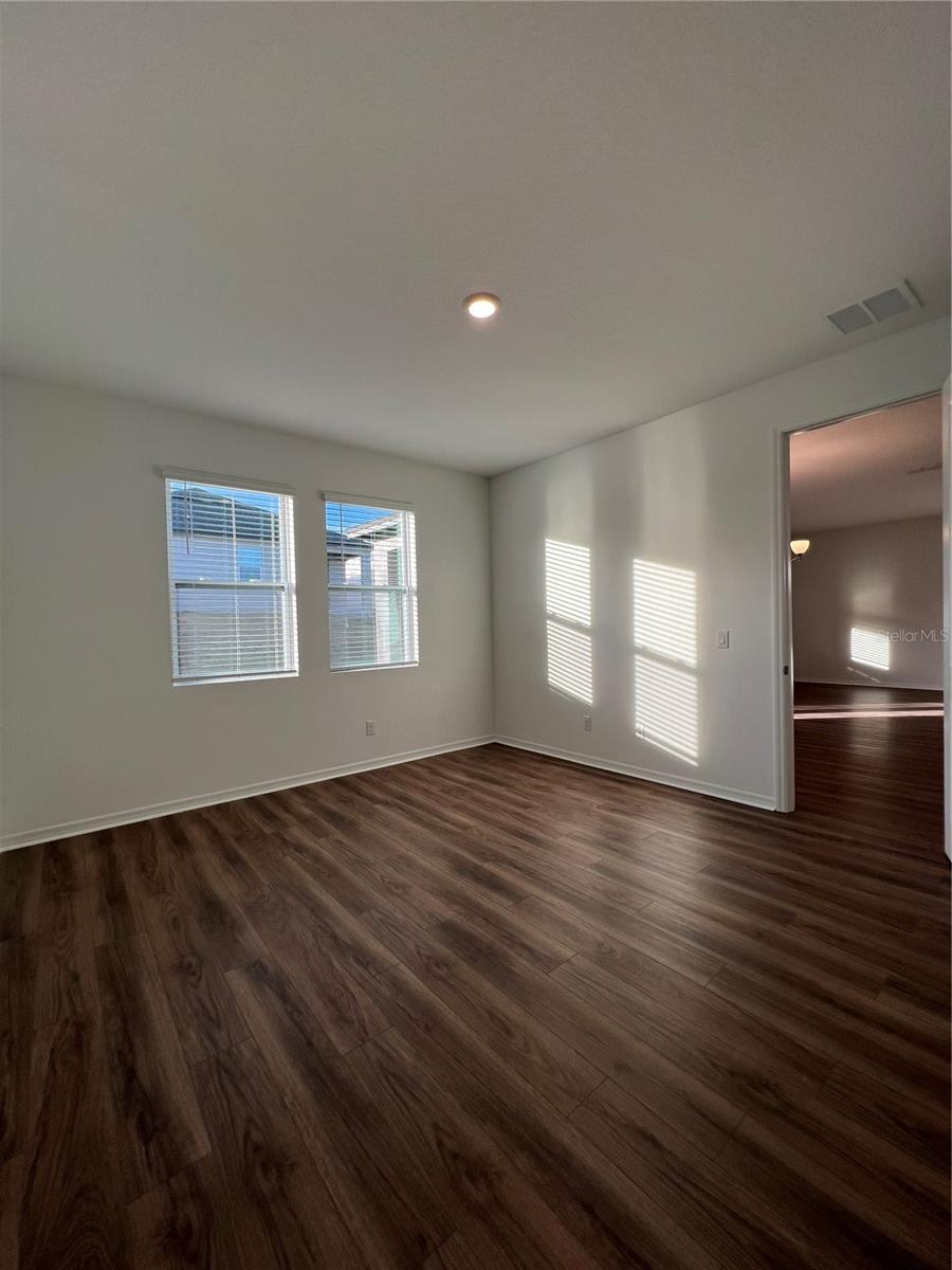 HILLS OF MINNEOLA - Residential Lease