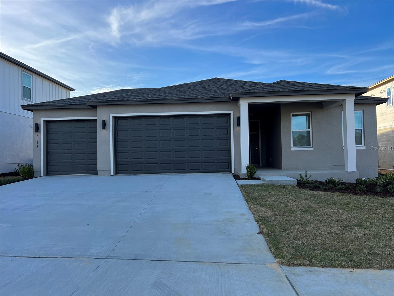 Welcome to your dream home in the HILLS of Minneola! This beautiful two years young residence is waiting for the new family to call it home. This beautiful house offers 4 bedrooms and 2 bathrooms with Luxury vinyl plank throughout, offering modern aesthetics and durability. Open floor plan featuring a combined living and dining area, ideal for family gatherings.
Close to Minneola Scenic Trail, South Lake Trail, Palatlakaha River—great for biking, hiking, and water-based activities.
Schedule your showing today!