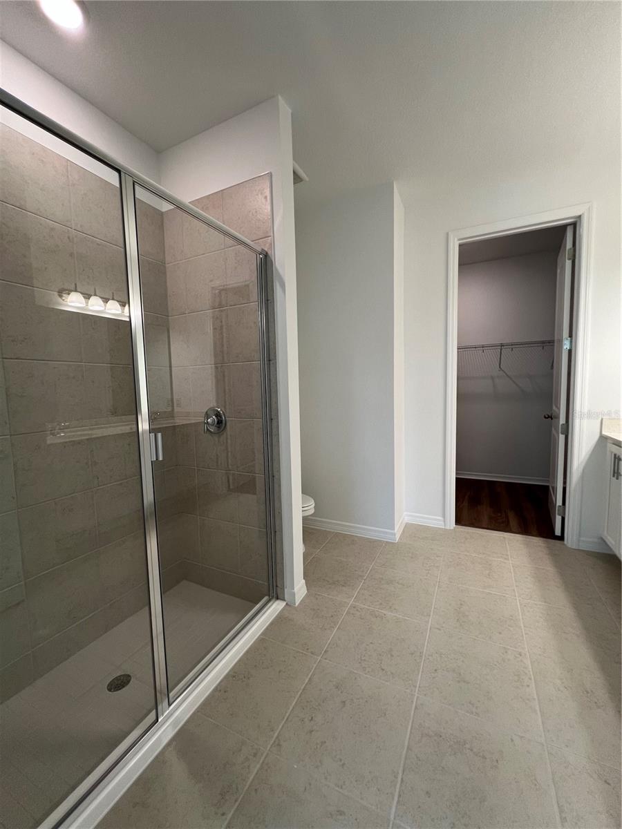 HILLS OF MINNEOLA - Residential Lease