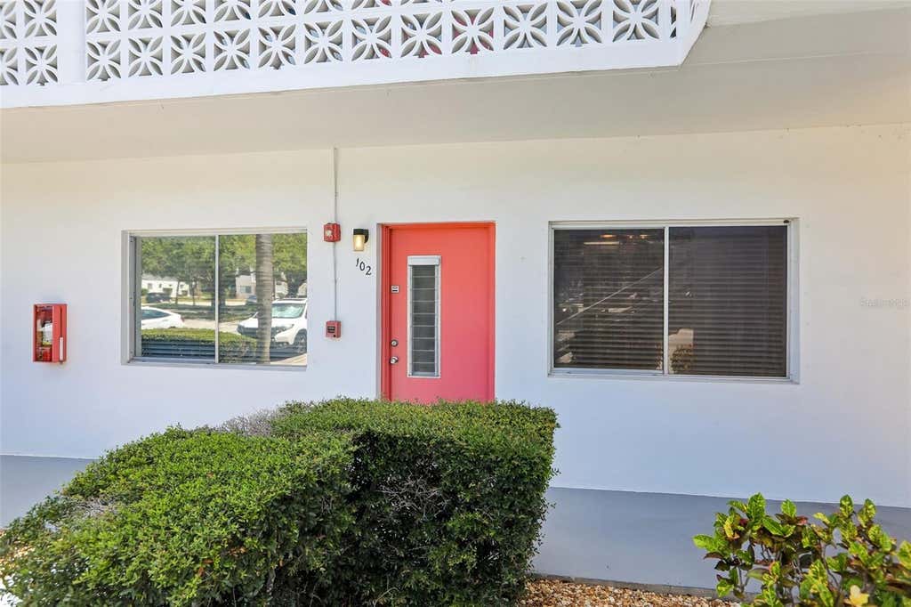 Photo of 11225 82nd Avenue #102, Seminole, FL 33772 (MLS # TB8521803)