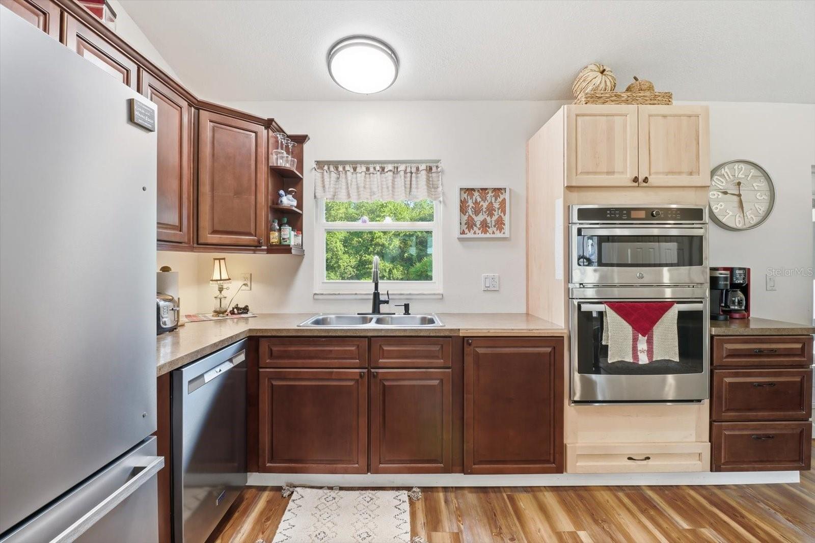 BRIARWOOD - Residential