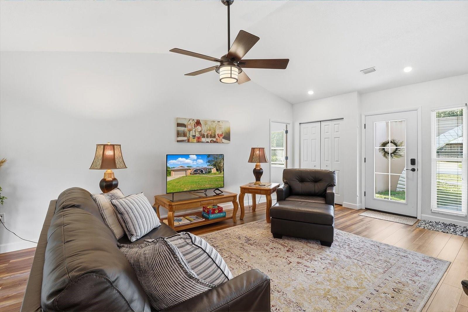 BRIARWOOD - Residential