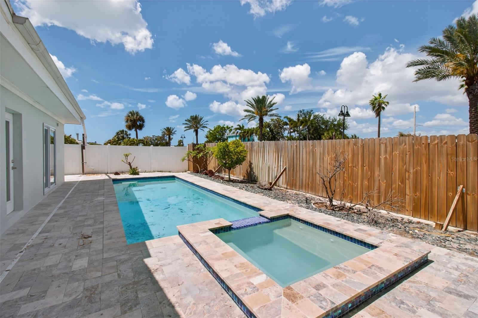 SOUTH CSWY ISLE SUB - Residential