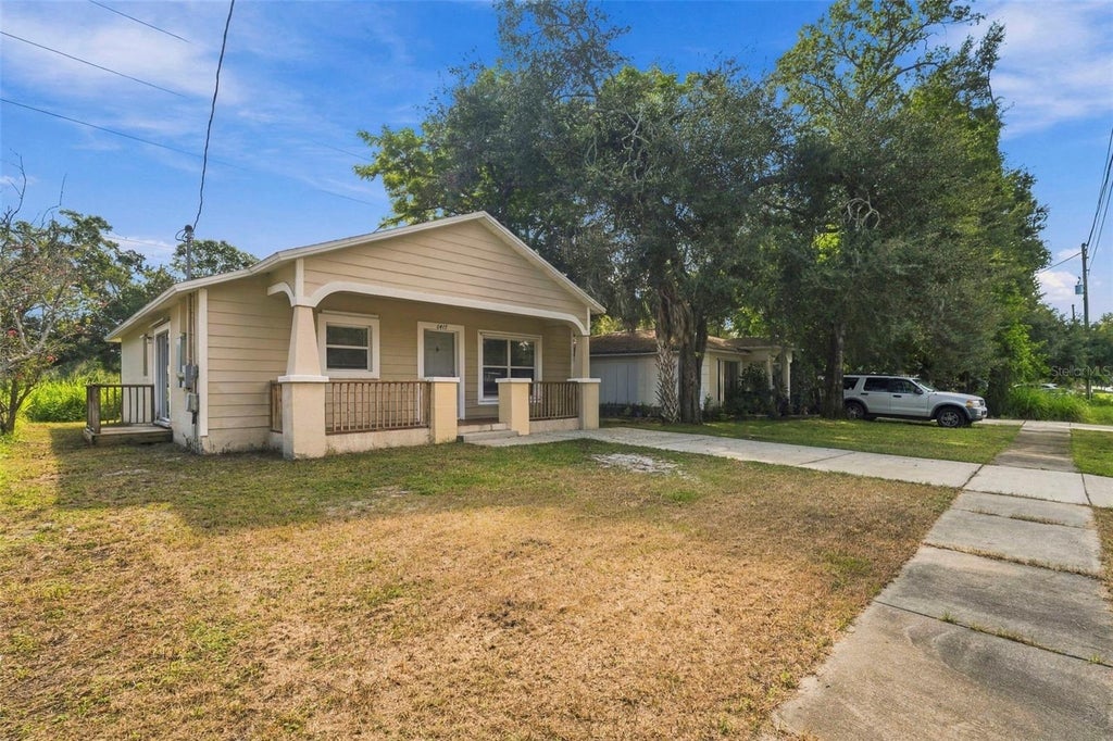 Photo of 6417 28th Street N, St Petersburg, FL 33702 (MLS # TB8550100)