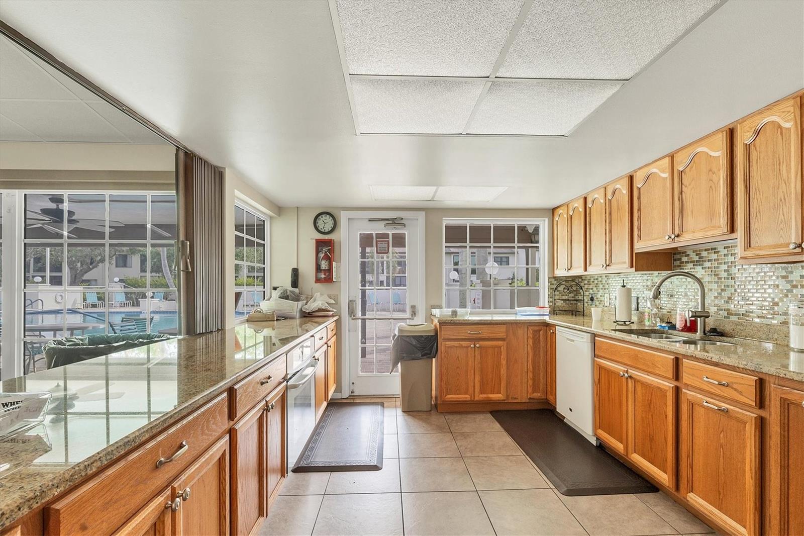 COUNTRY VILLAGE - Residential