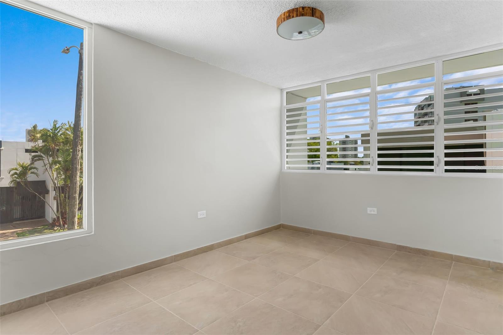 EXT. ALTURAS DE SAN PATRICIO - Residential Lease