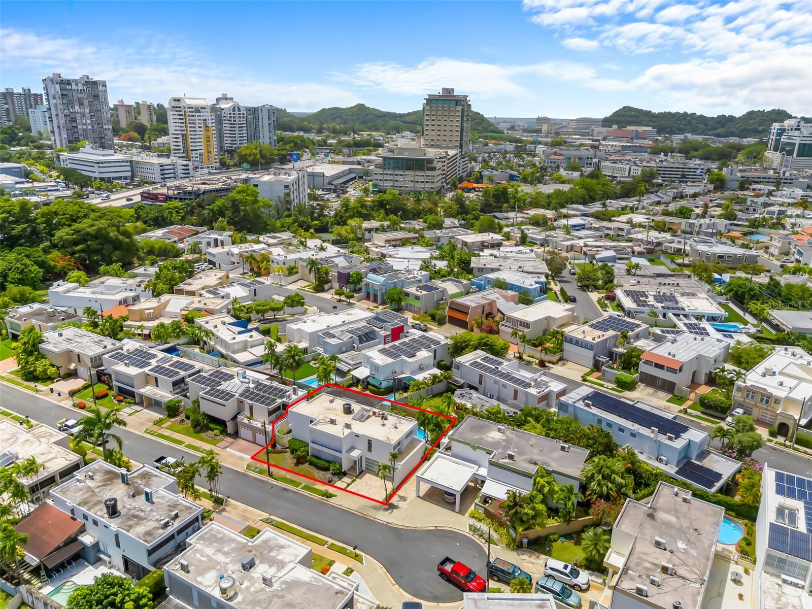 EXT. ALTURAS DE SAN PATRICIO - Residential Lease