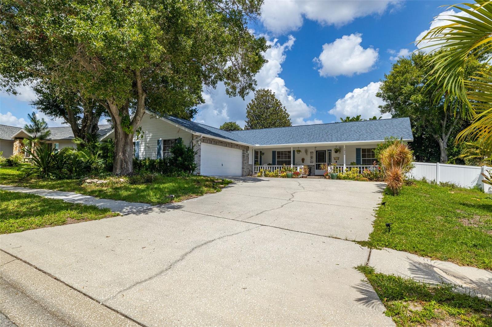 4936 MINEOLA PLACE