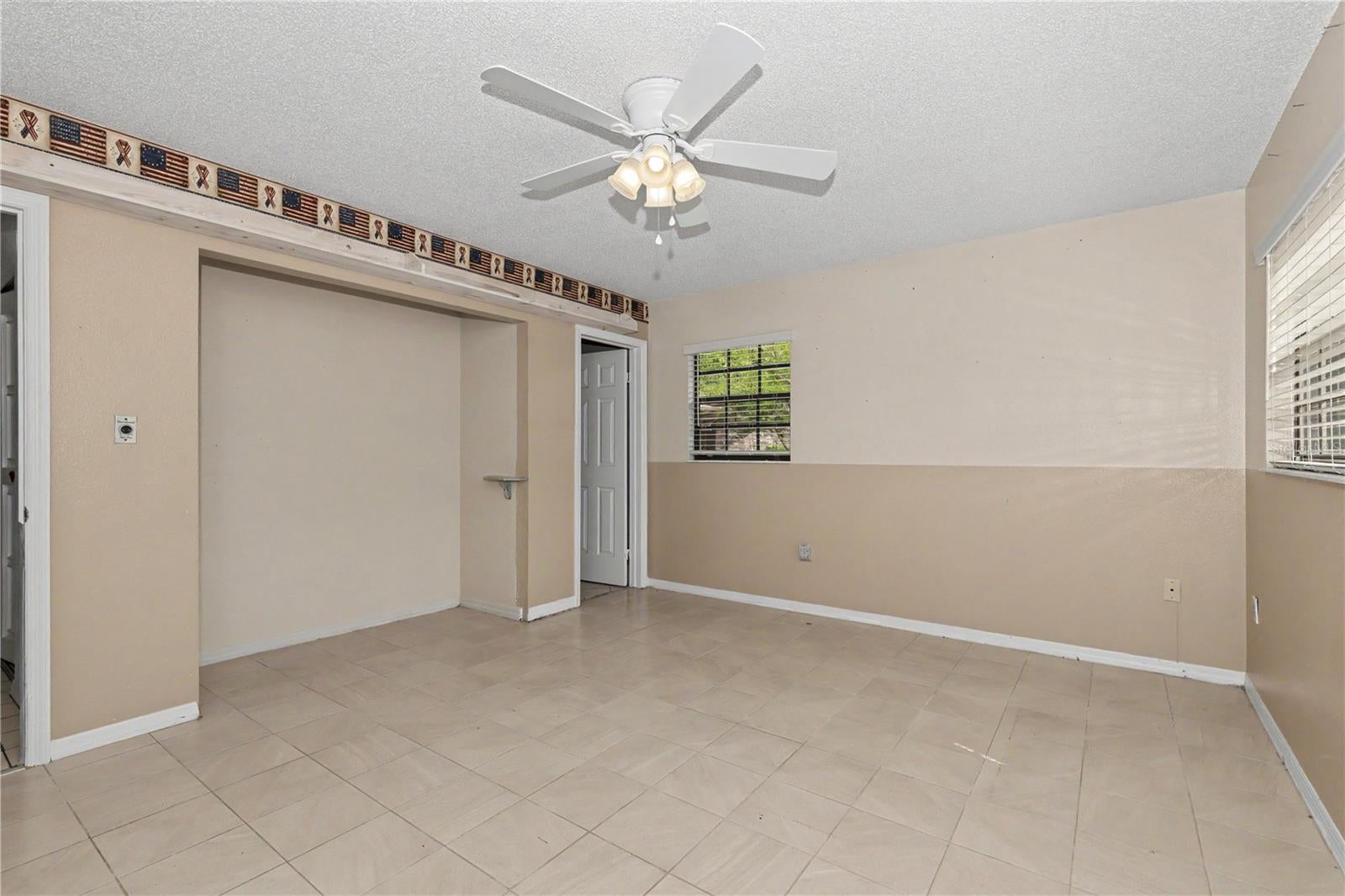 THOMPSON ESTATE - Residential