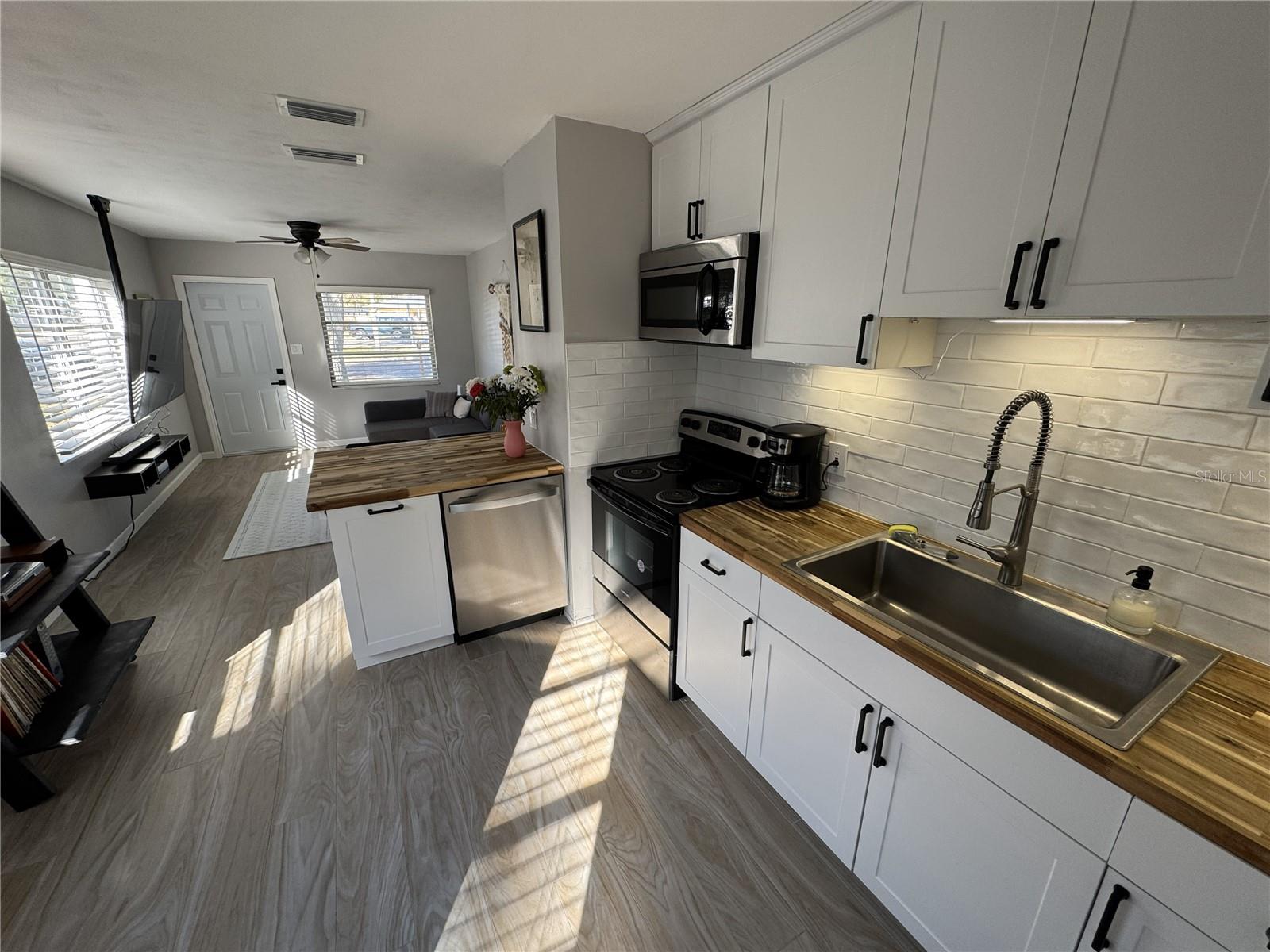 DUNEDIN ISLES 1 - Residential Income