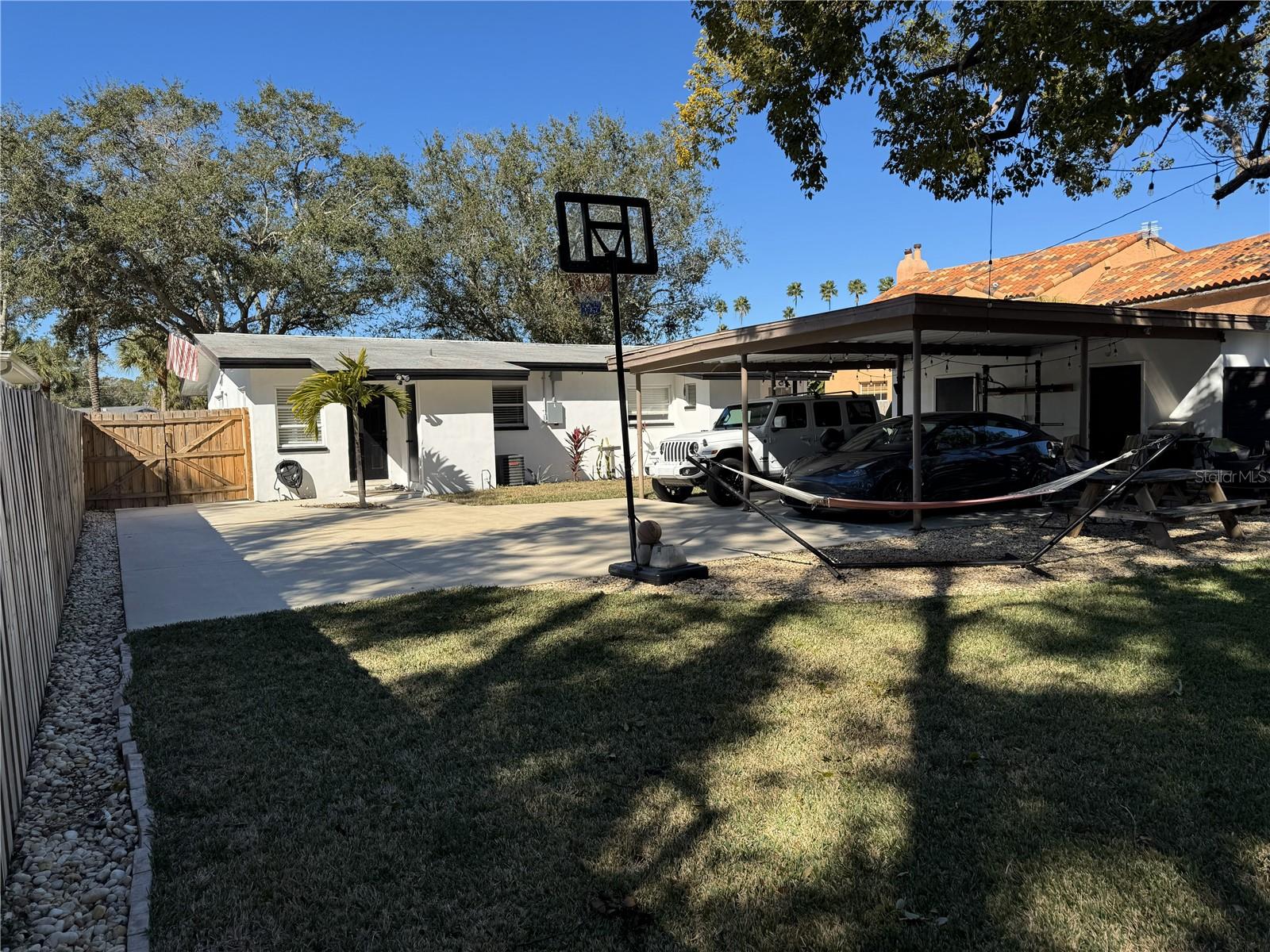 DUNEDIN ISLES 1 - Residential Income