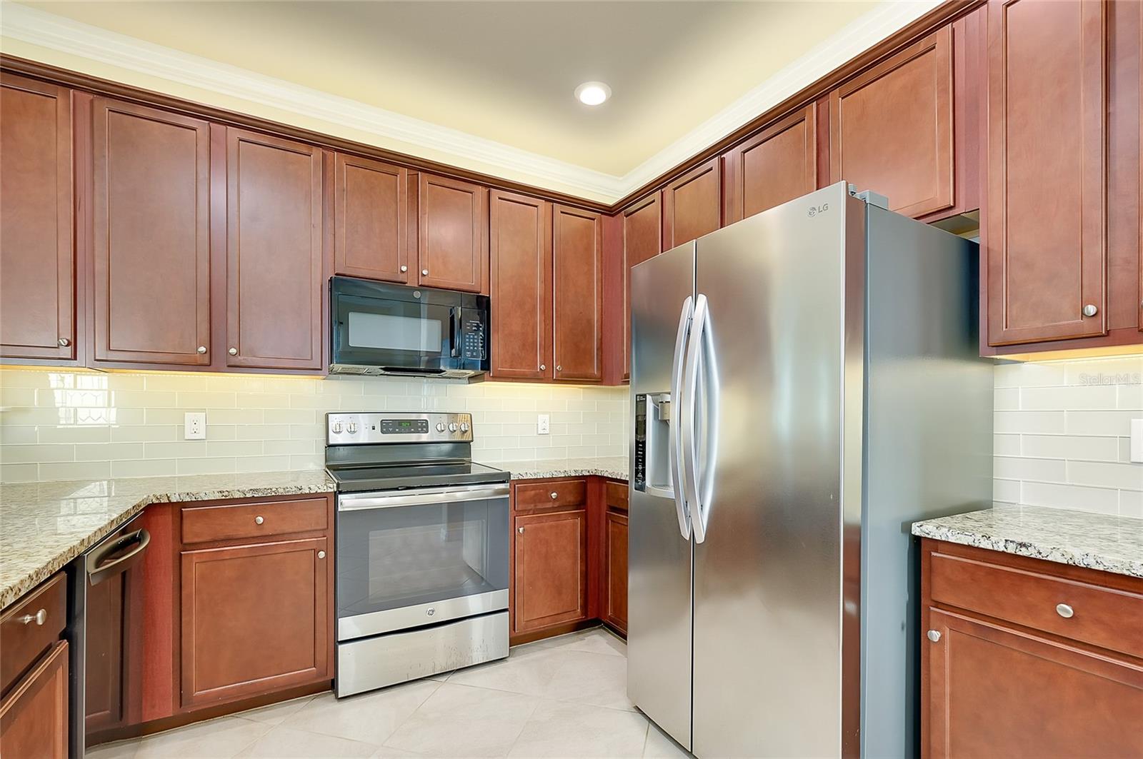 GRAN PARADISO, TWNHMS 1A - Residential