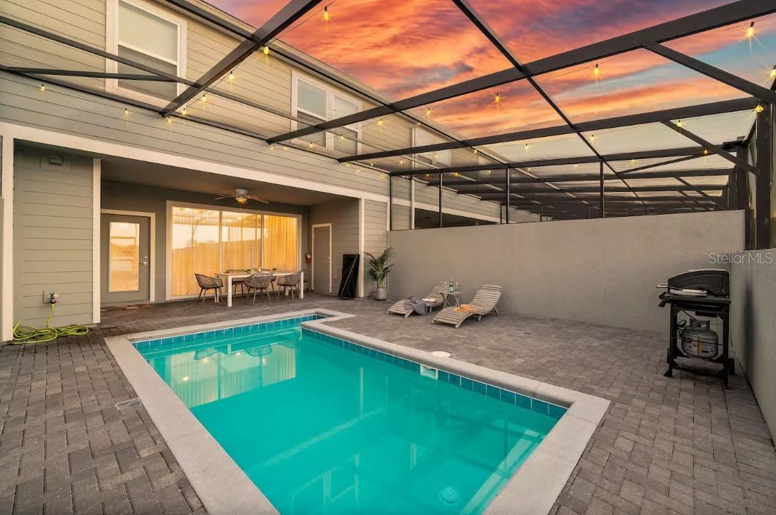 7577 OAK SPRING LANE